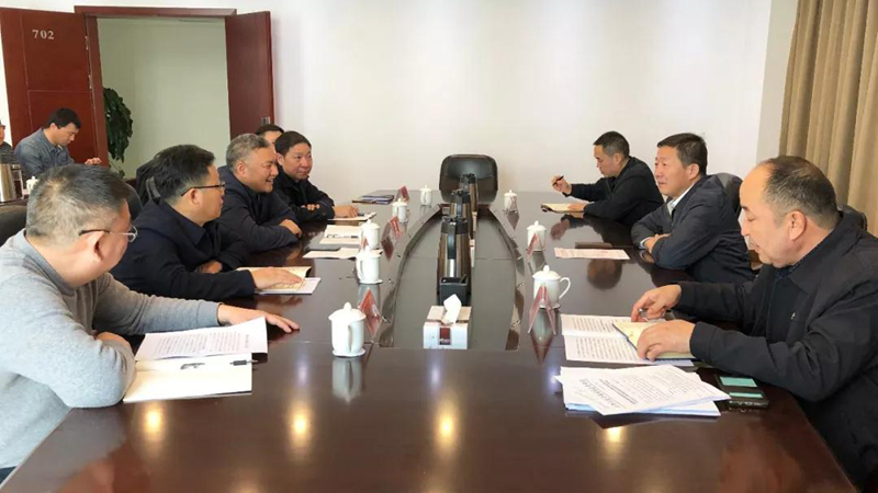 宜昌市政府副市長王應華一行到新疆宜化現場辦公(圖5) 宜昌市政府副市長王應華一行到新疆宜化現場辦公(圖5)