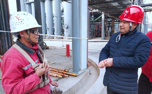 集團領導春節前走訪慰問一線職工、困難職工和離退休老干部(圖7)