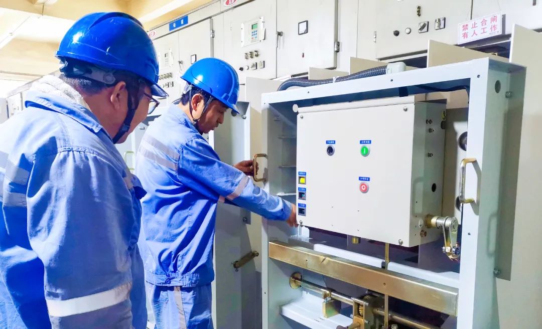 內(nèi)蒙宜化圓滿完成檢修,實現(xiàn)一次開車成功!(圖3) 圖片