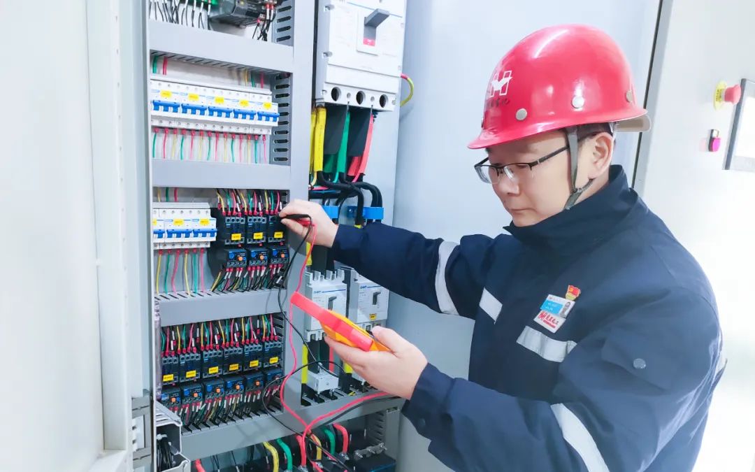 【宜化榜樣】楚星公司江剛：扎根一線，保障電氣設備平穩運行(圖4)