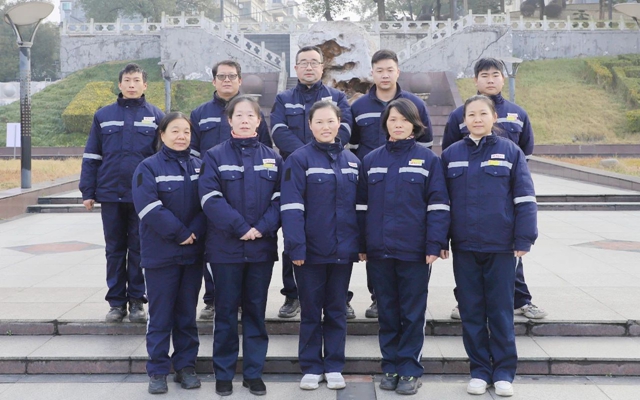 喜報！全國表彰，股份公司猇亭片區電解四班榜上有名！(圖1)